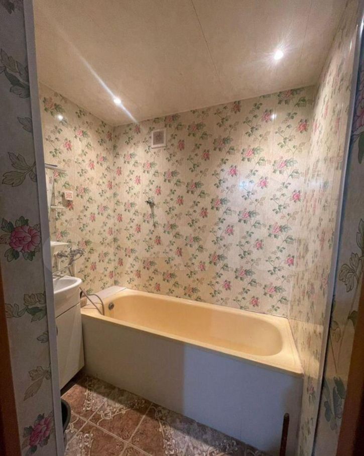 2-комн квартира Заводская, 17