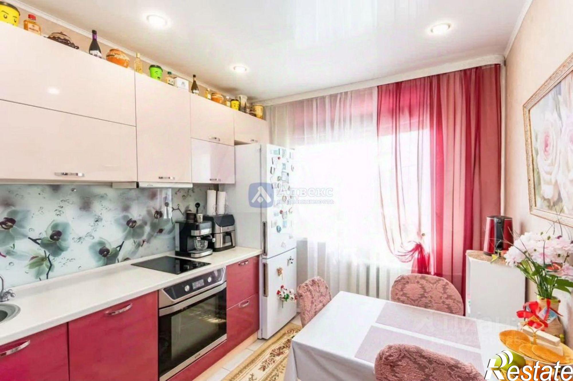 Купить квартиру за 6 500 000 рублей на Тюмень городской округ, Тюмень