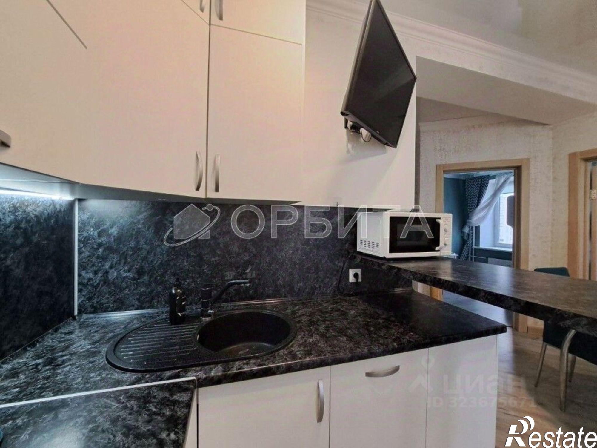 Сдать квартиру за 40 000 рублей на Тюмень, ул. Полевая, 105 к 2