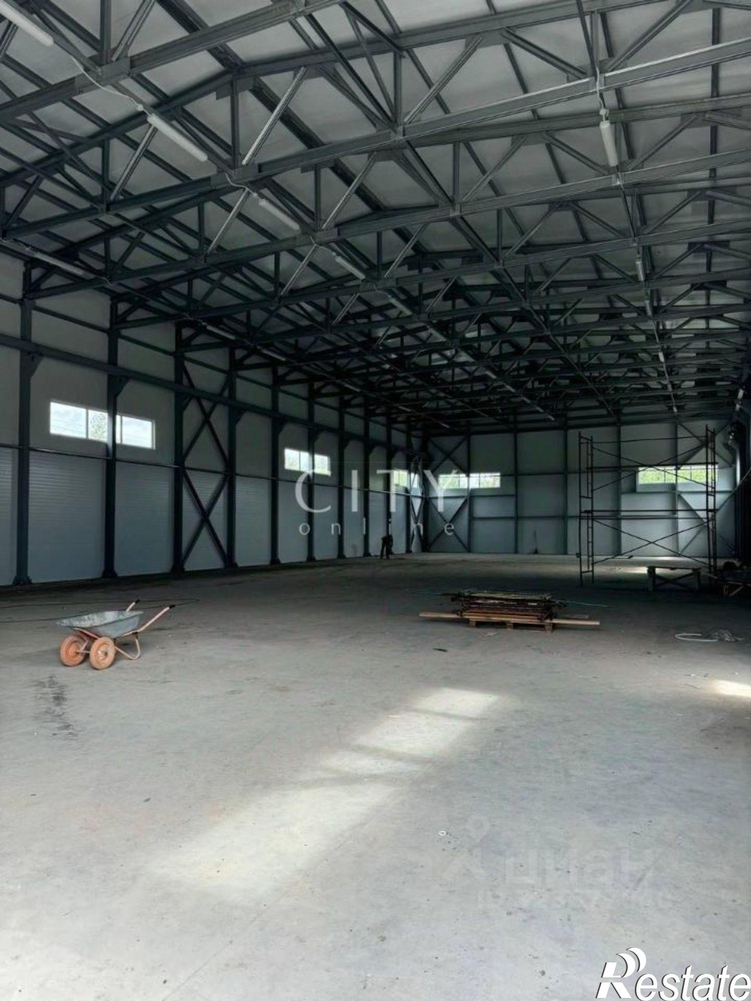 Сдать производственную площадь за 62 500 рублей на ул Сергея Ильюшина, д 1г