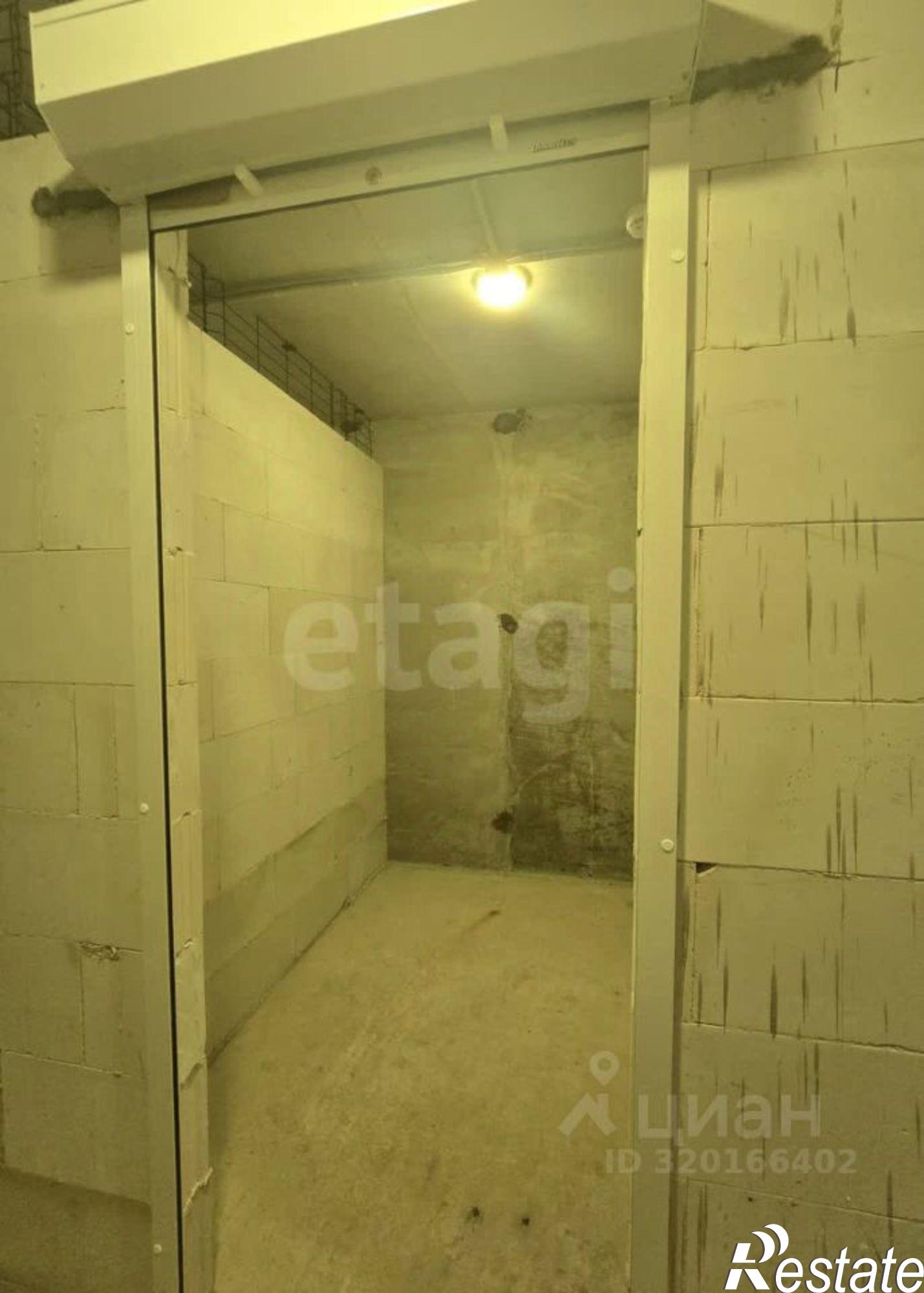 Купить складское помещение за 375 000 рублей на Тюменский район