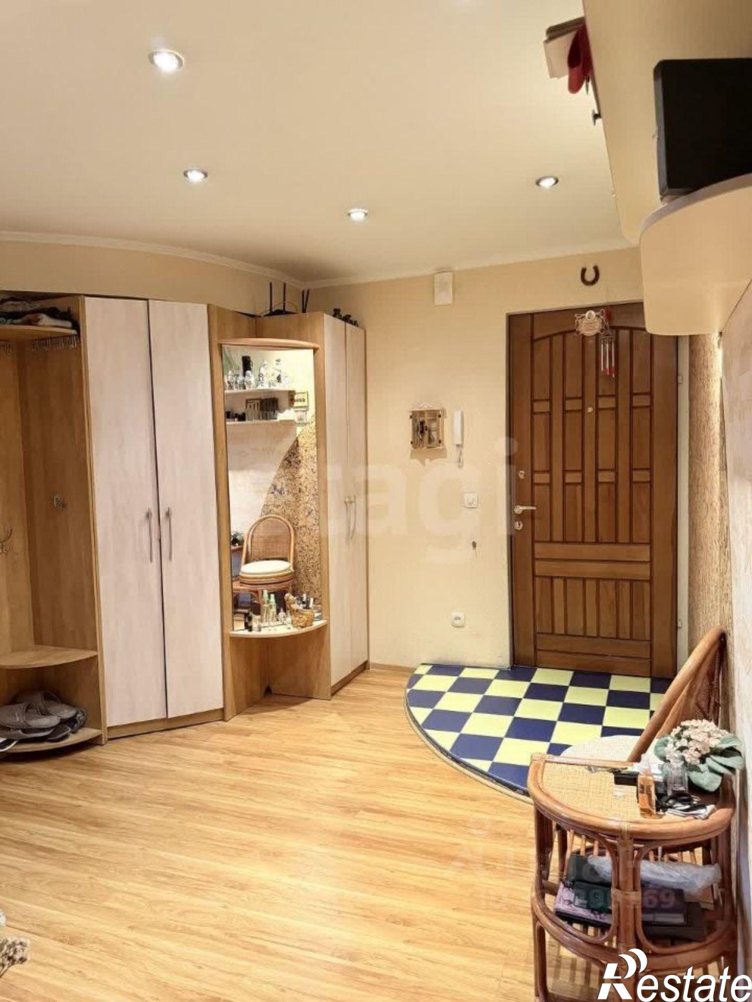 Купить квартиру за 7 700 000 рублей на городской округ Тюмень