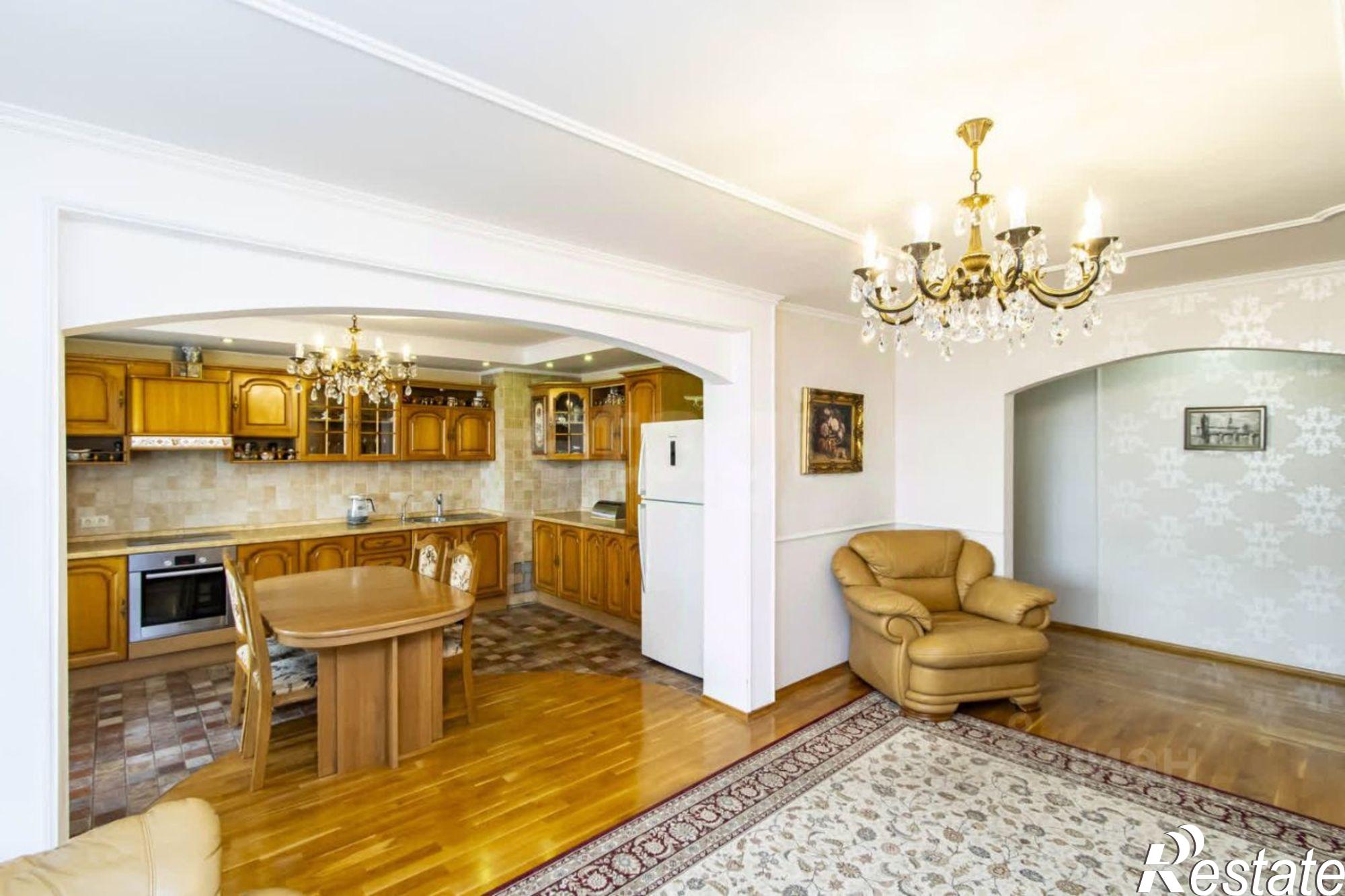 Купить квартиру за 9 500 000 рублей на городской округ Тюмень