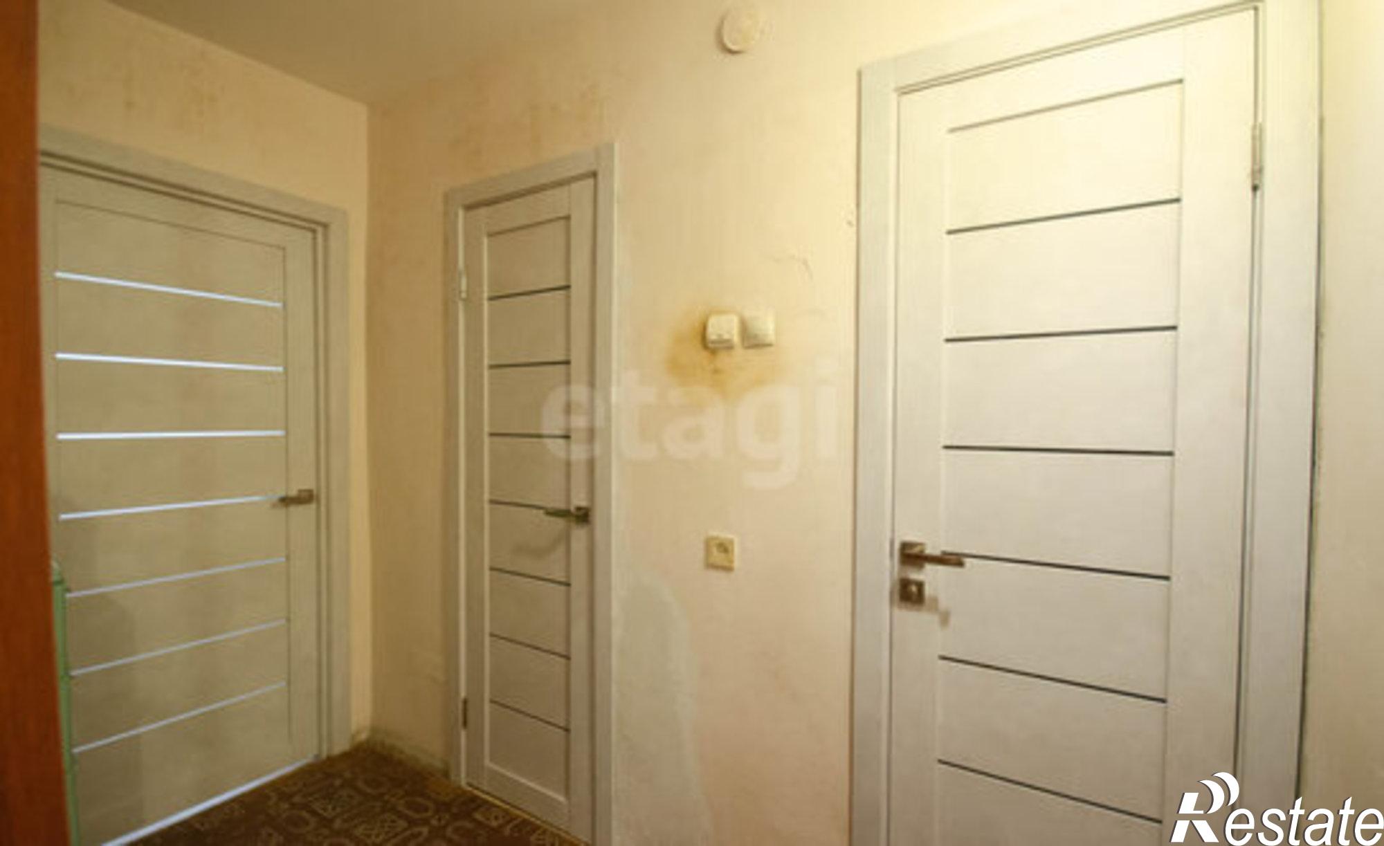 Купить квартиру за 4 100 000 рублей на Ялуторовск, Заводская улица, 2