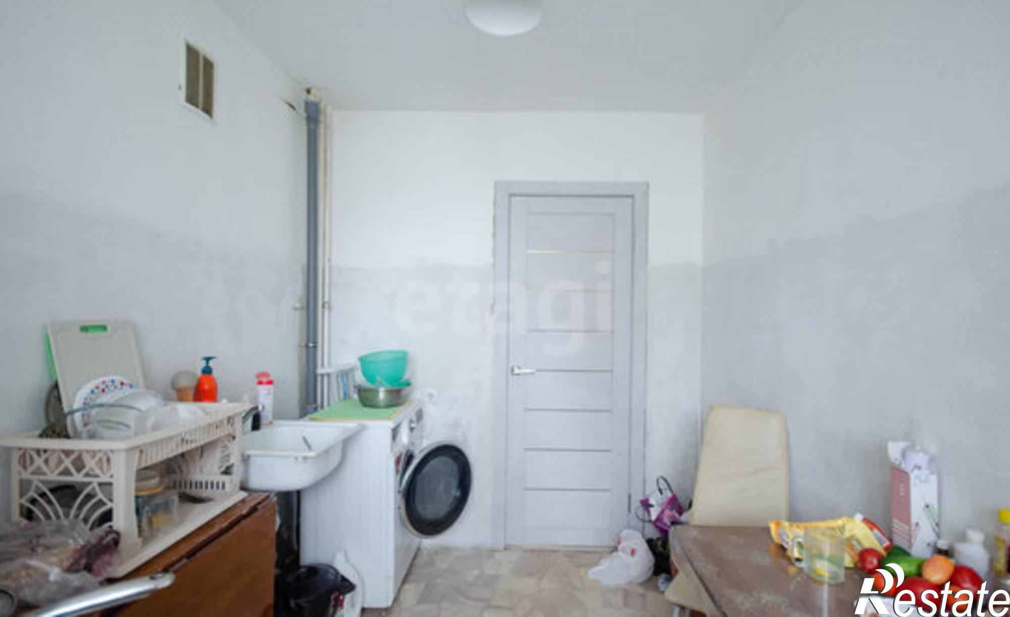 Купить квартиру за 4 100 000 рублей на Ялуторовск, Заводская улица, 2