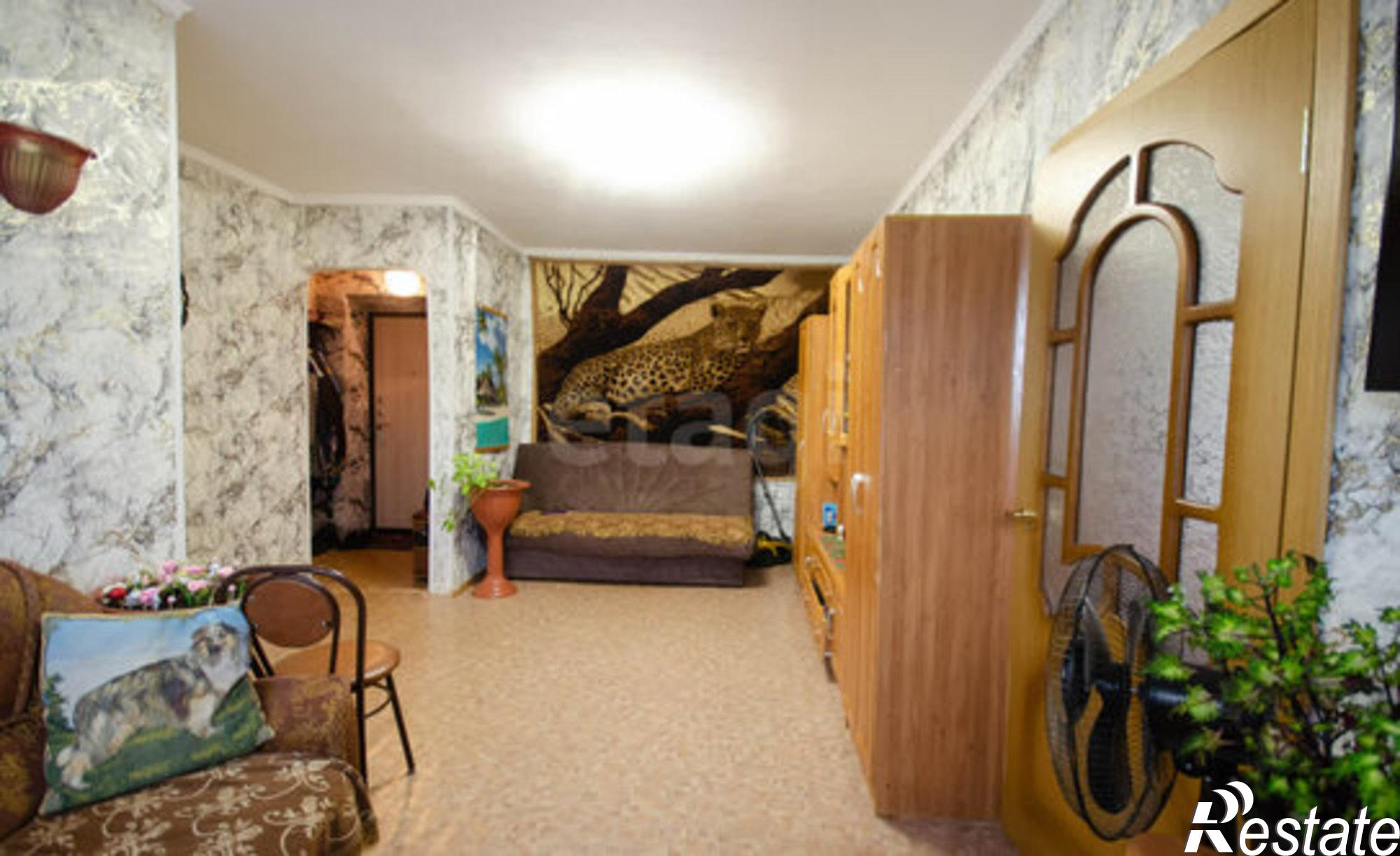 Купить квартиру за 2 800 000 рублей на Ялуторовск, улица Скворцова-Степанова, 6