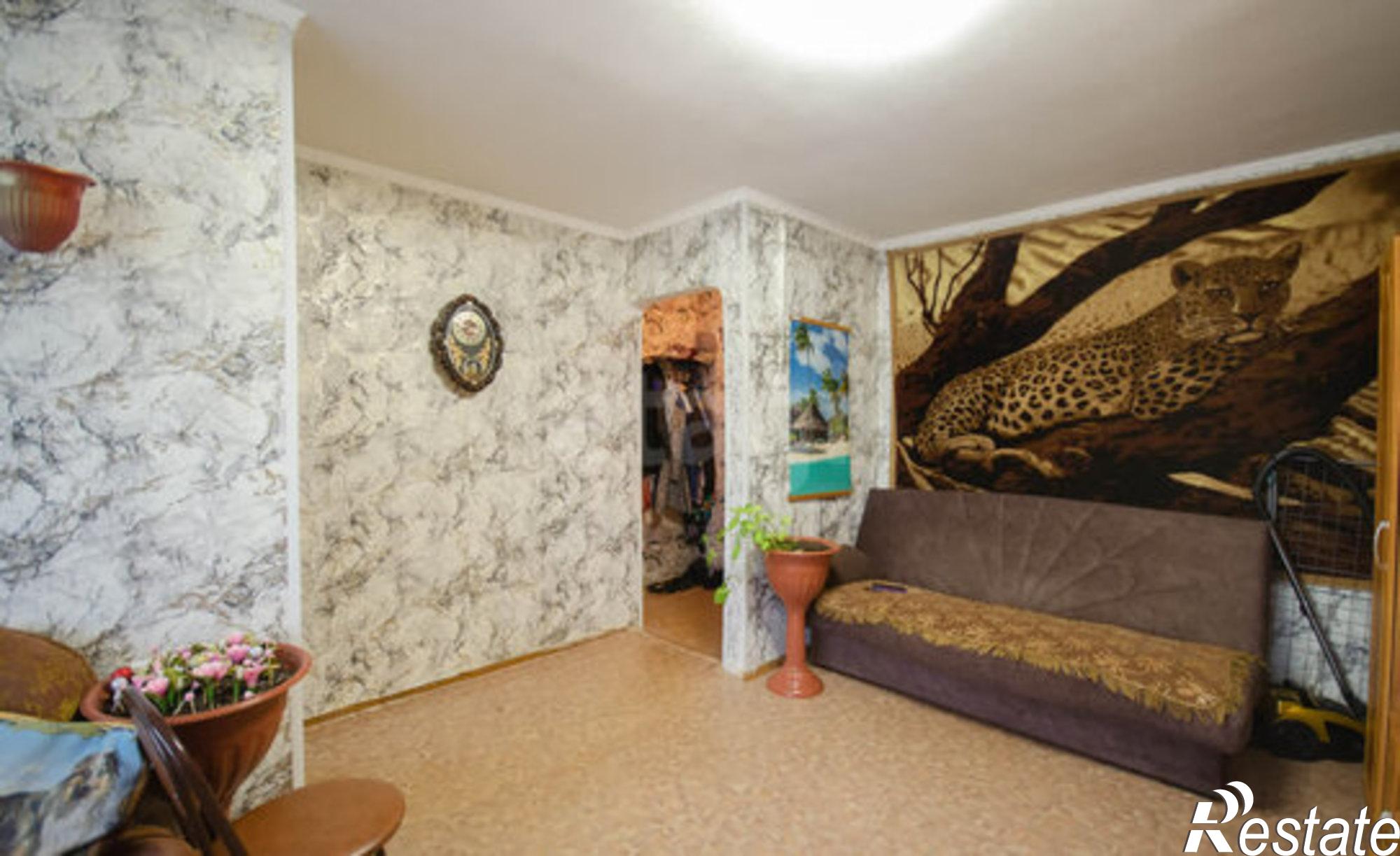 Купить квартиру за 2 800 000 рублей на Ялуторовск, улица Скворцова-Степанова, 6