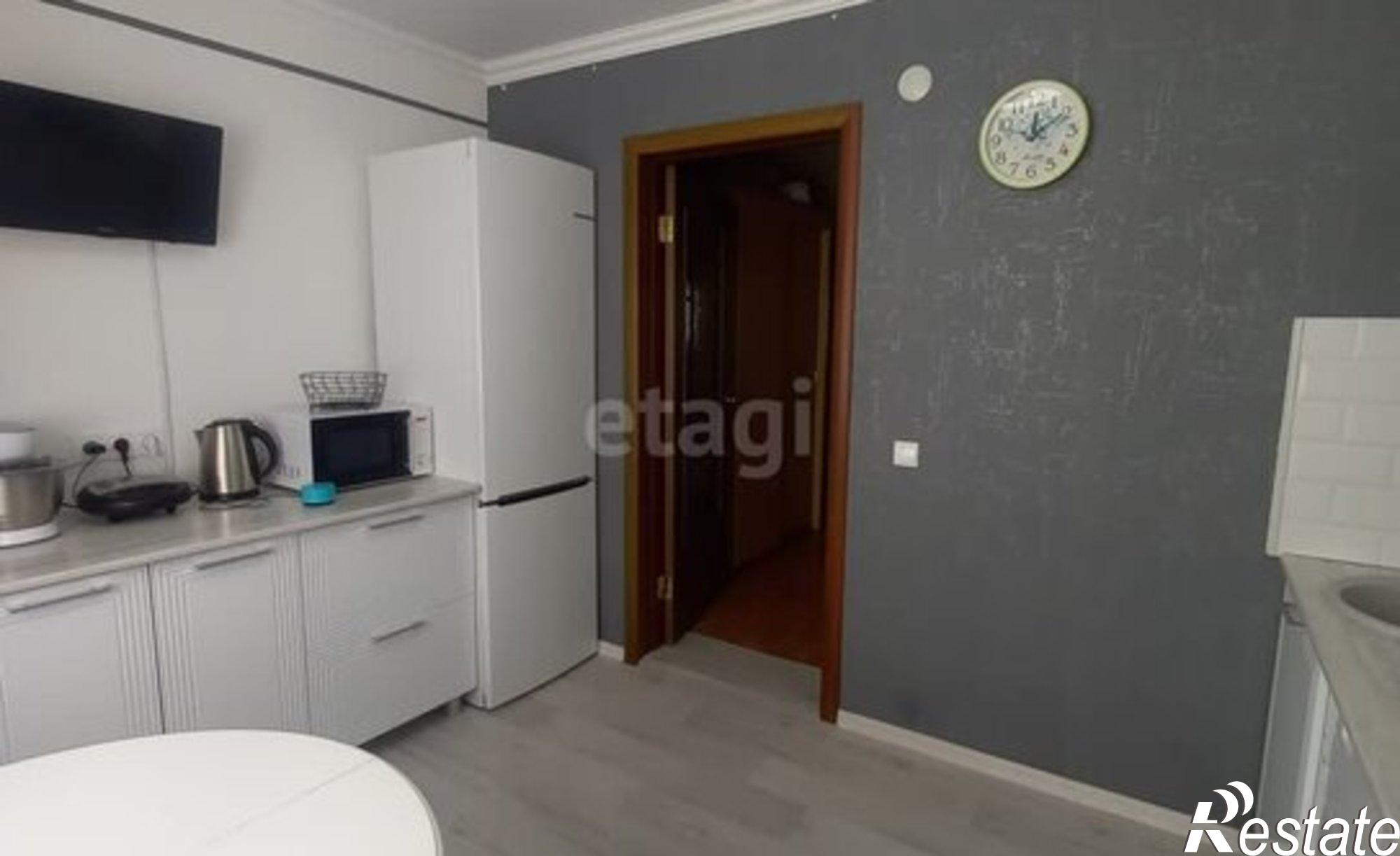 Купить квартиру за 6 300 000 рублей на Ялуторовск, улица Революции, 131А