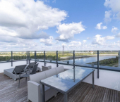 2-комн, 79кв м, этаж 10/10 улица Павла Никольского, 12