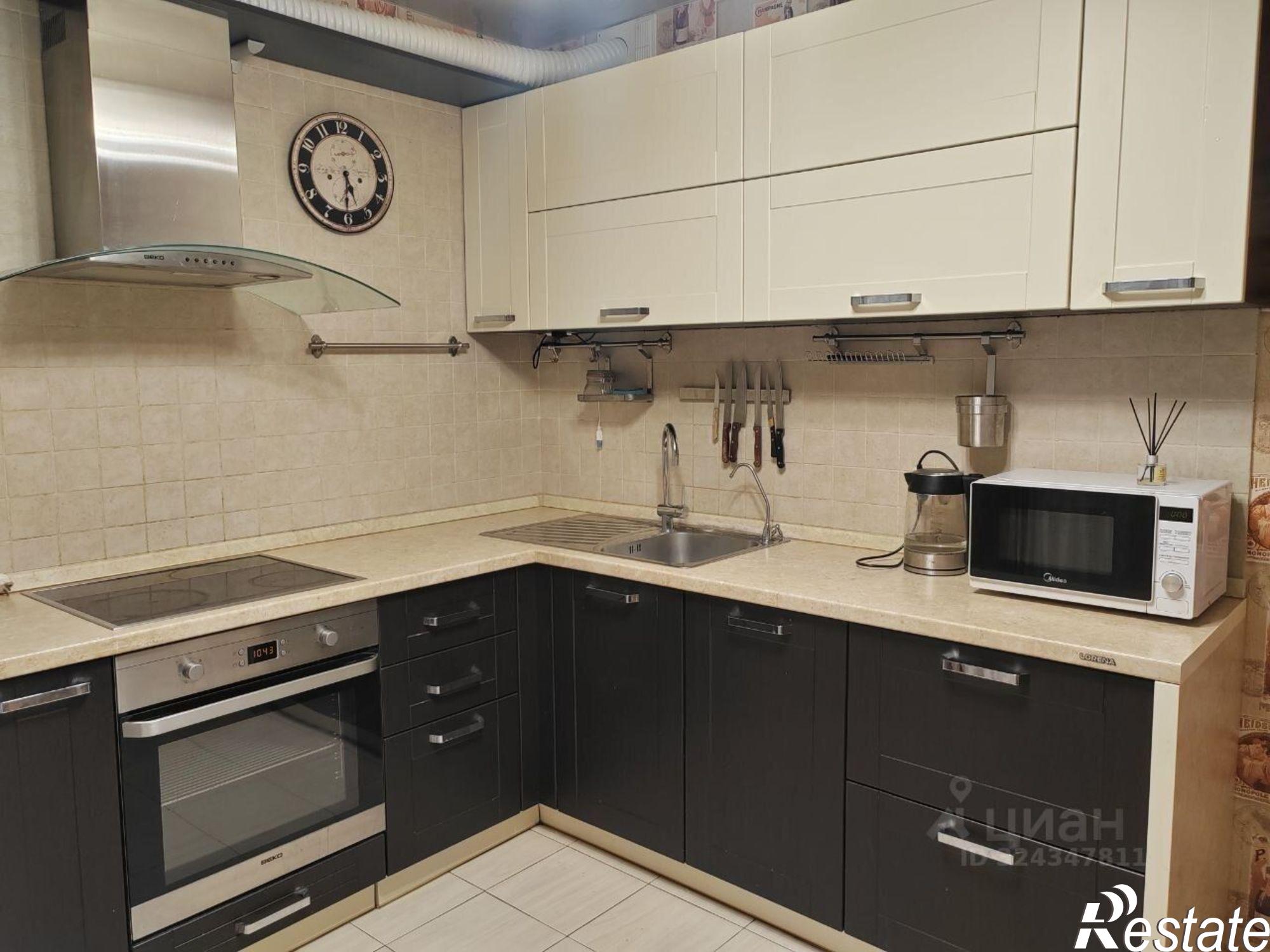 Сдать квартиру за 28 000 рублей на Тюмень, Широтная улица, 168