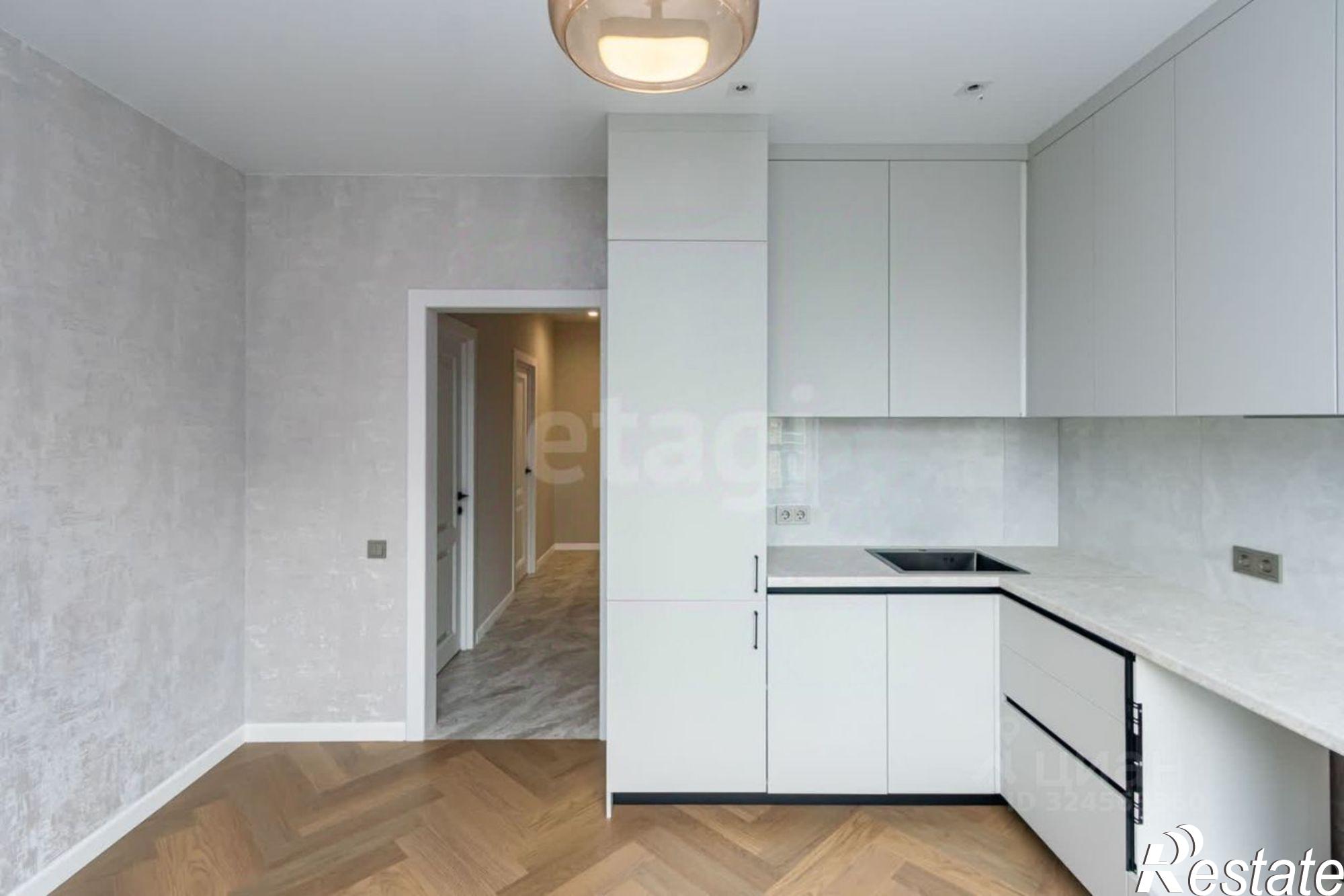 Купить квартиру за 7 500 000 рублей на ул Сергея Джанбровского, 17