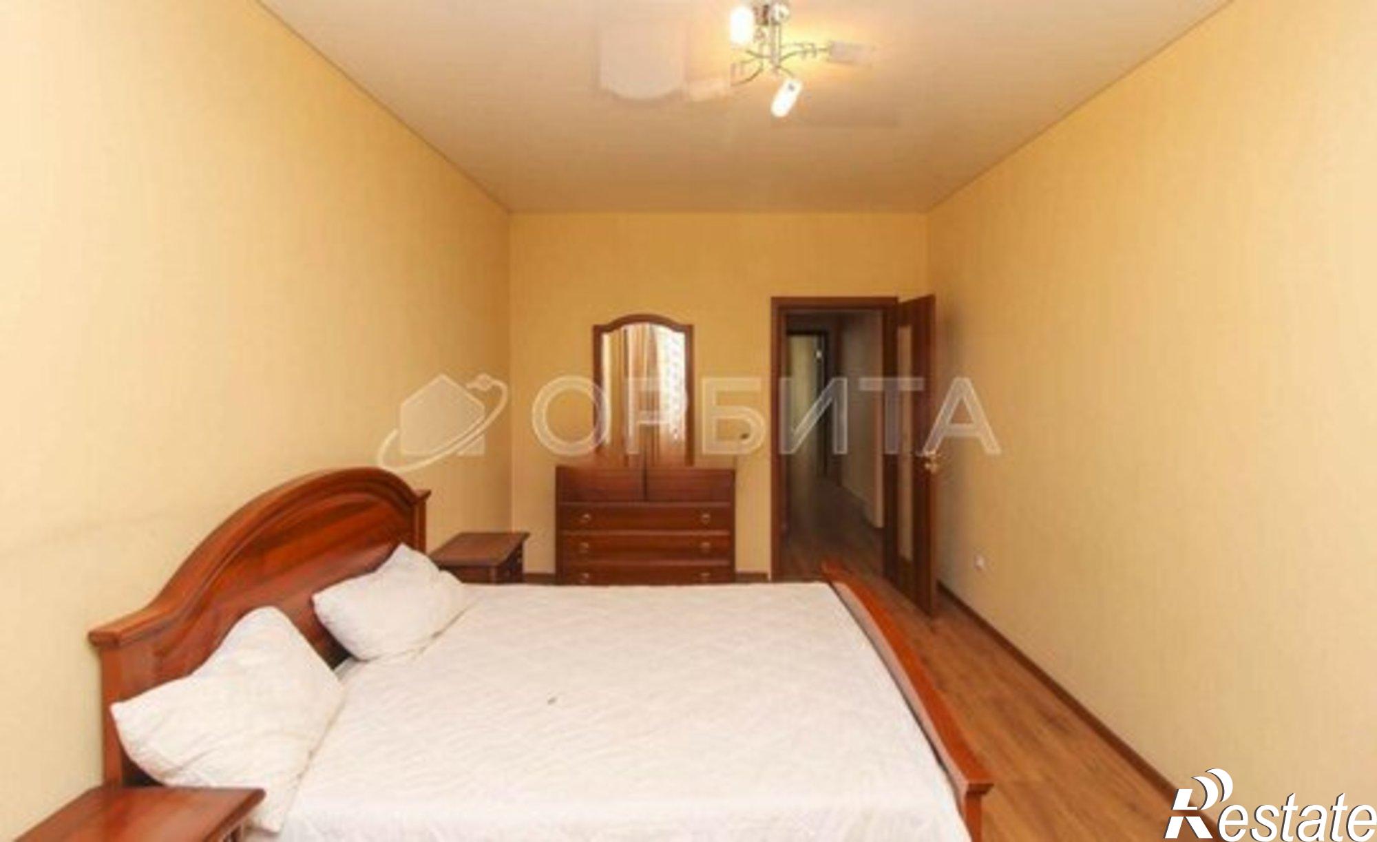 Купить квартиру за 15 000 000 рублей на Тюмень, улица Малыгина, 4/1