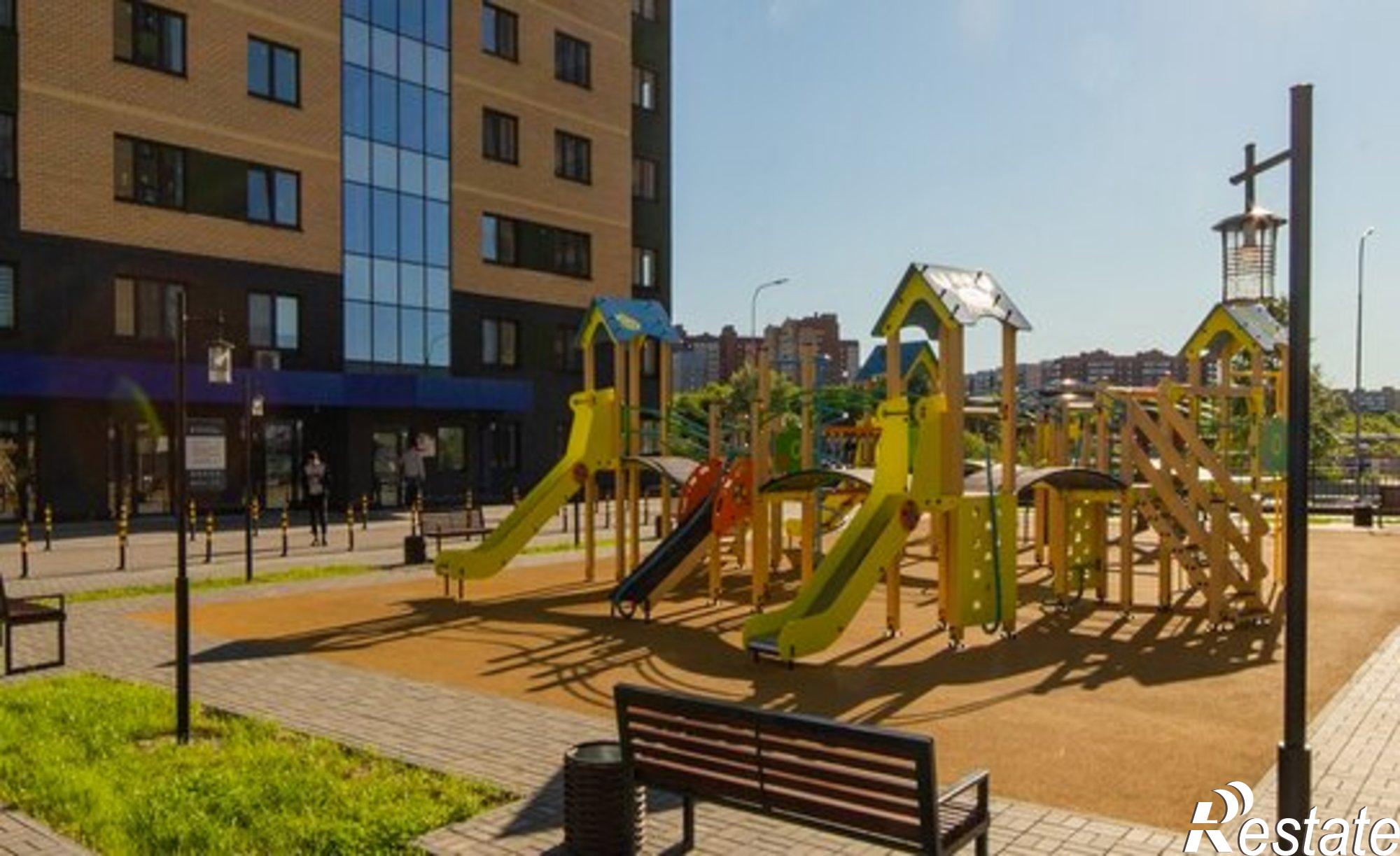 Купить квартиру за 8 600 000 рублей на Тюмень, улица Мельникайте, 32к2