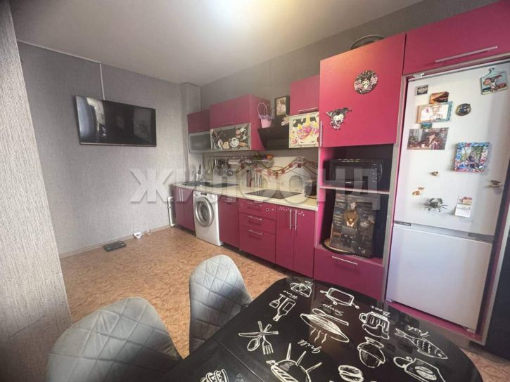 3-комн квартира 1 Центральный микрорайон, д.18