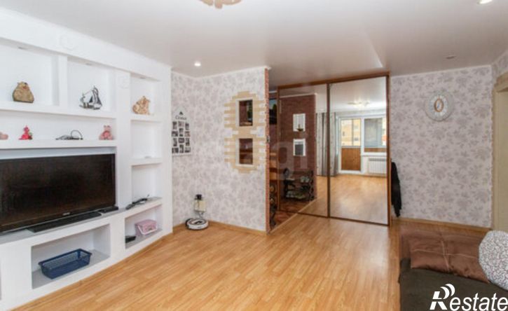 4-комн квартира Тобольск, микрорайон 3Б, 8