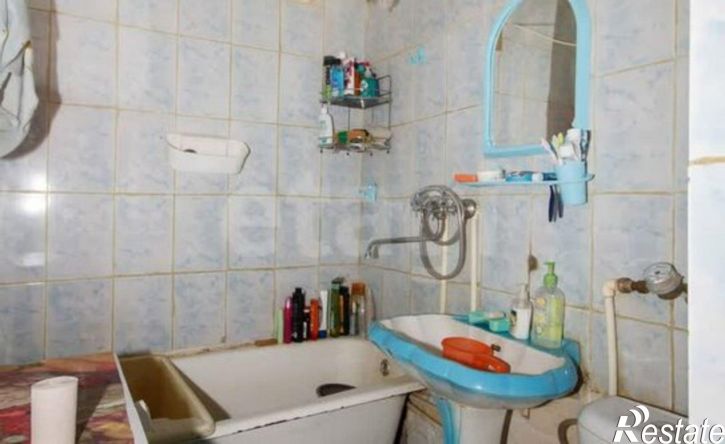 3-комн квартира ул 30 лет ВЛКСМ, 28,  д. 28