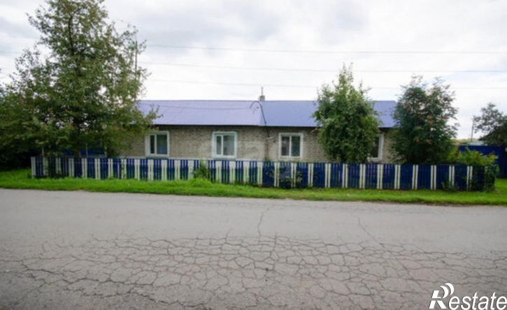 3-комн квартира Ялуторовский муниципальный округ, село Бердюгино, Школьная улица, 11