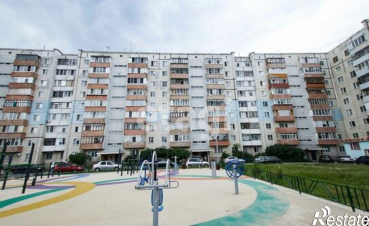 2-комн квартира Тобольск, 8-й микрорайон, 37