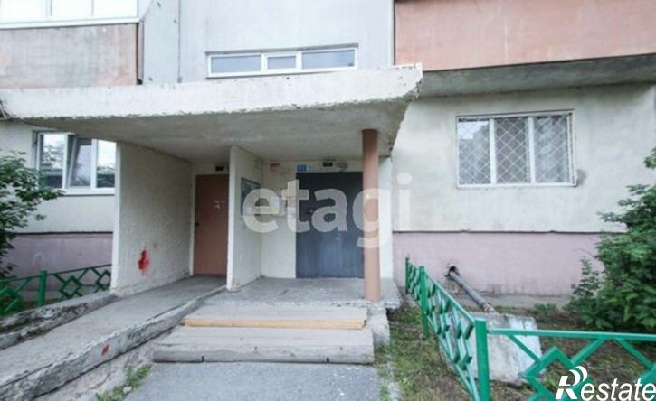 2-комн квартира Тобольск, 8-й микрорайон, 37