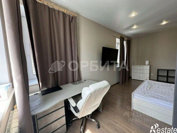 2-комн квартира Тюмень, ул. Мельникайте