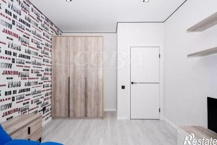 3-комн квартира ул Петра Ершова, 12,  д. 12