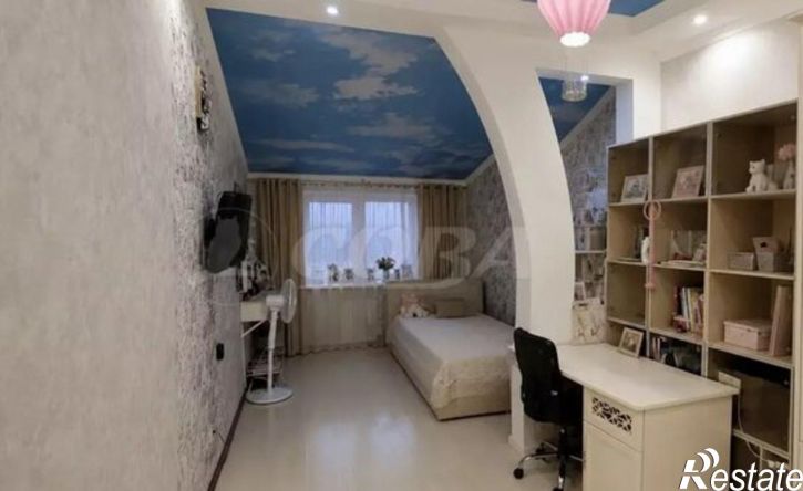 3-комн квартира Тобольск, 10-й микрорайон, 71А