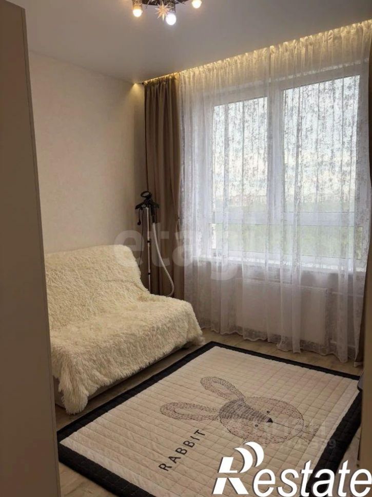 1-комн квартира улица Сергея Джанбровского, 9,  д. 9