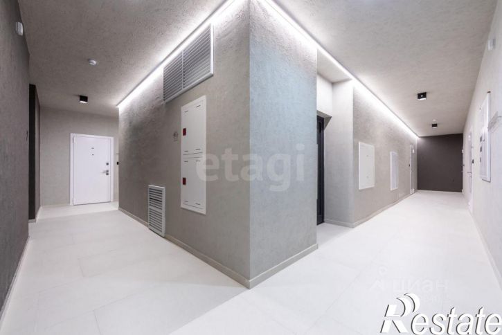 2-комн квартира улица Сергея Джанбровского, 27 к3,  д. 27 к3