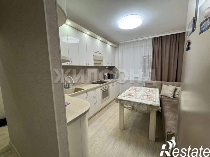3-комн квартира Дружбы Народов улица, д.29